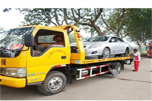 海陵区附近24小时汽车拖车服务热线