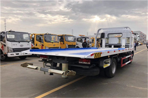 海陵区汽车救援补胎