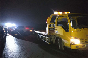 海陵区24小时车辆搭电联系电话